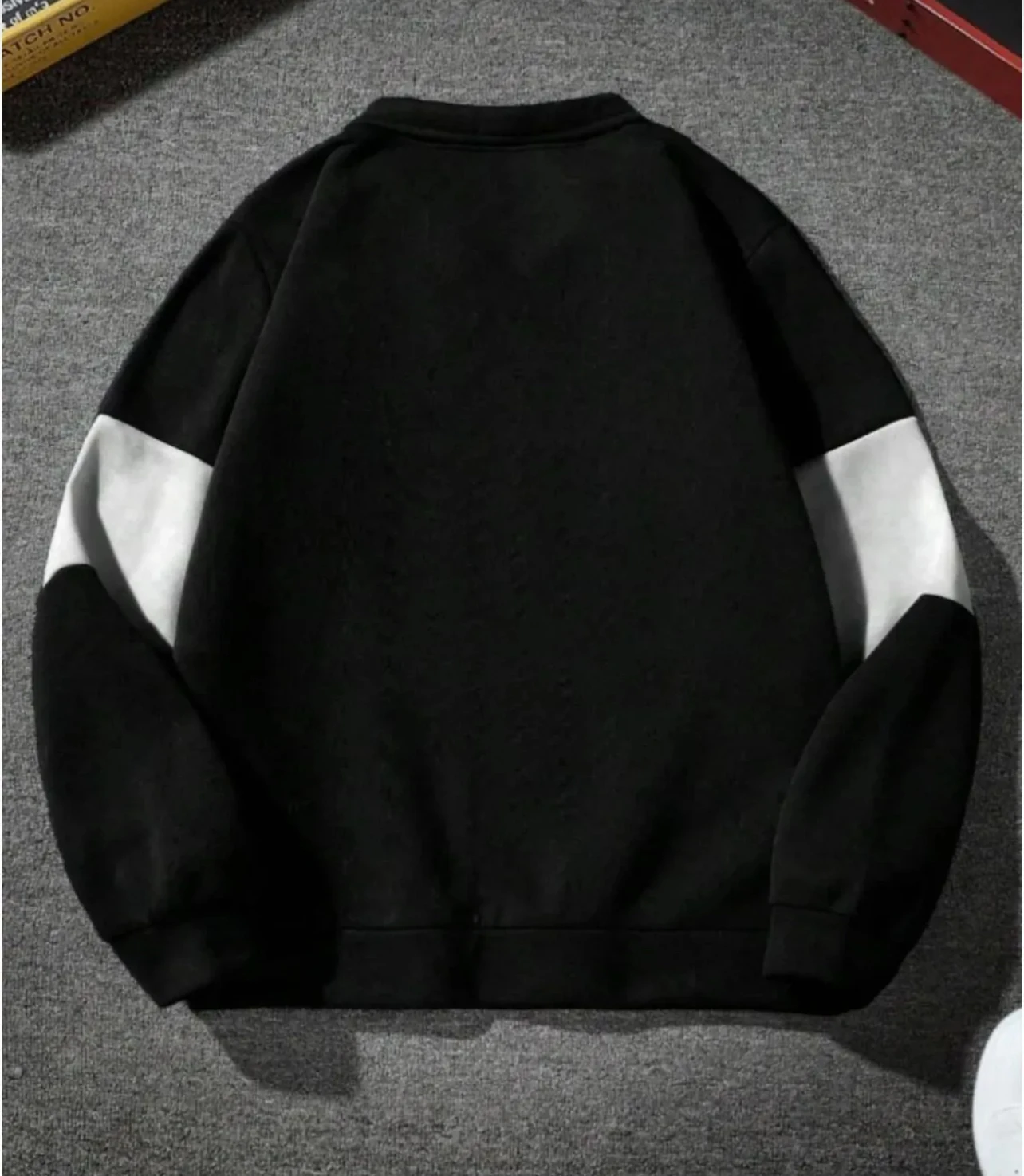 sweat-shirt