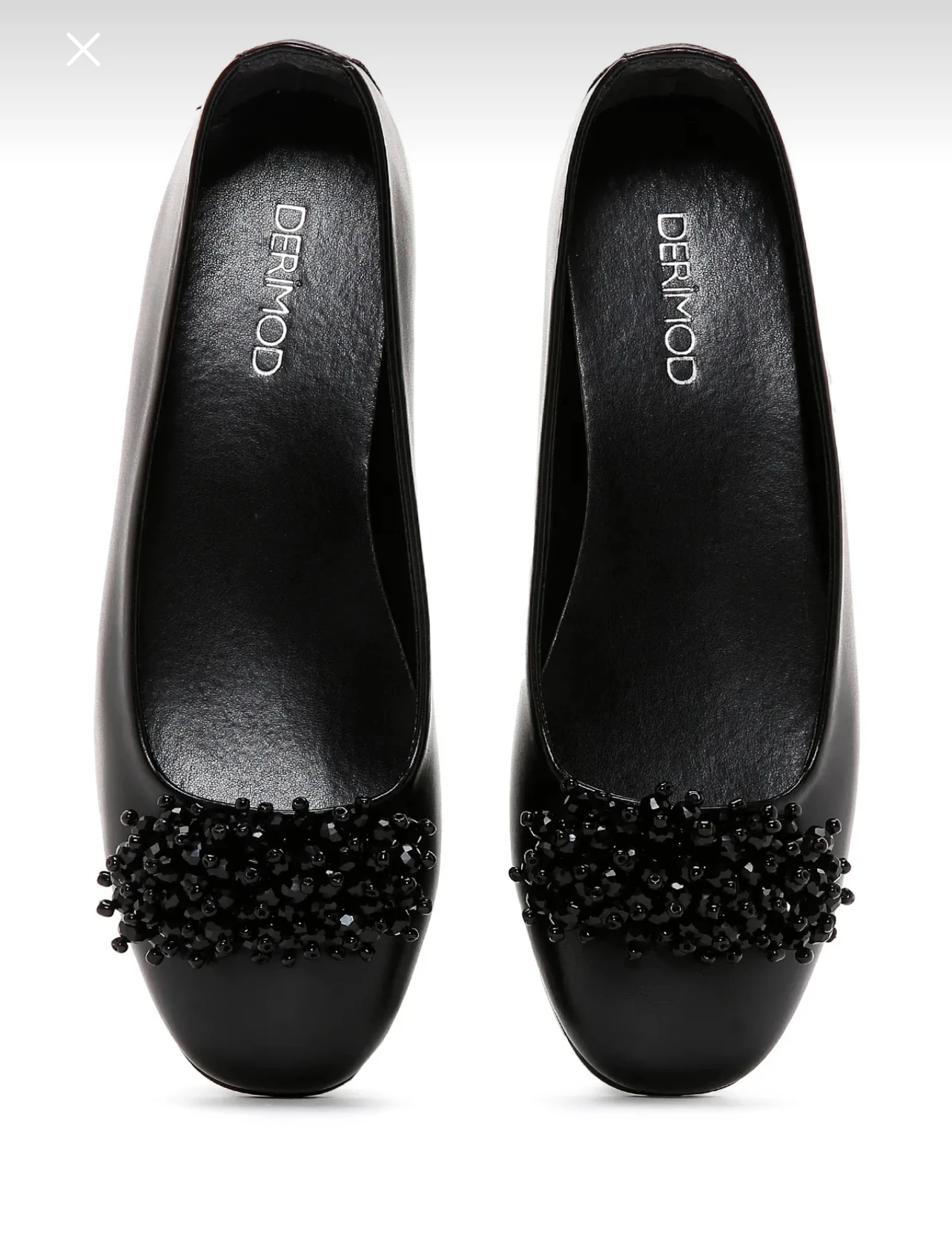 Ballerines en cuir noir