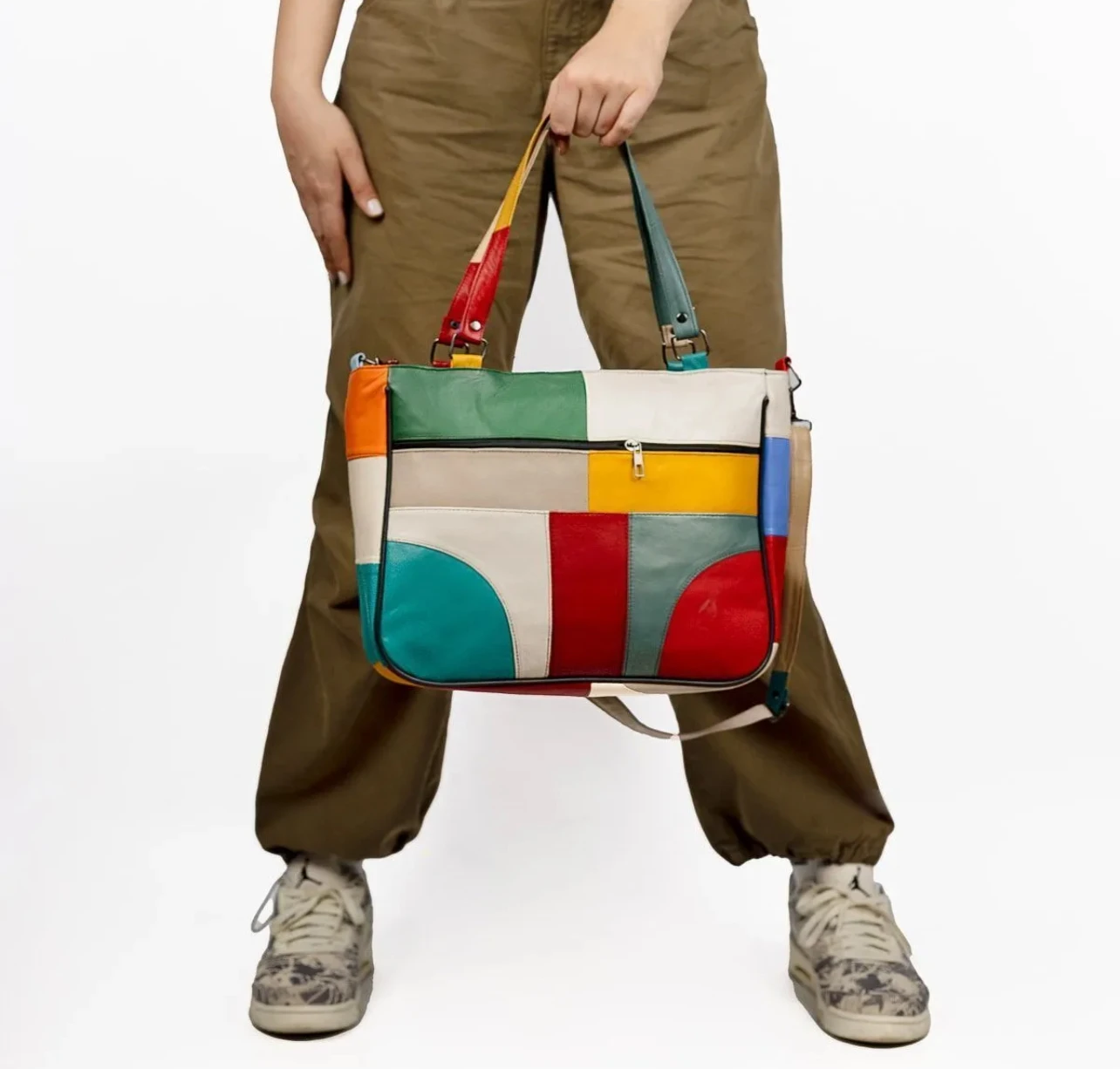 Sac cabas patchwork en cuir coloré
