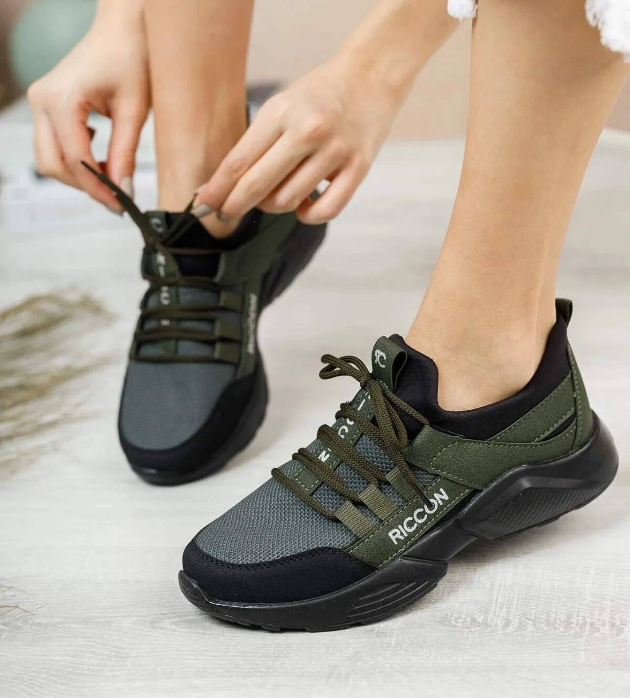 Sneakers unisexes Riccon