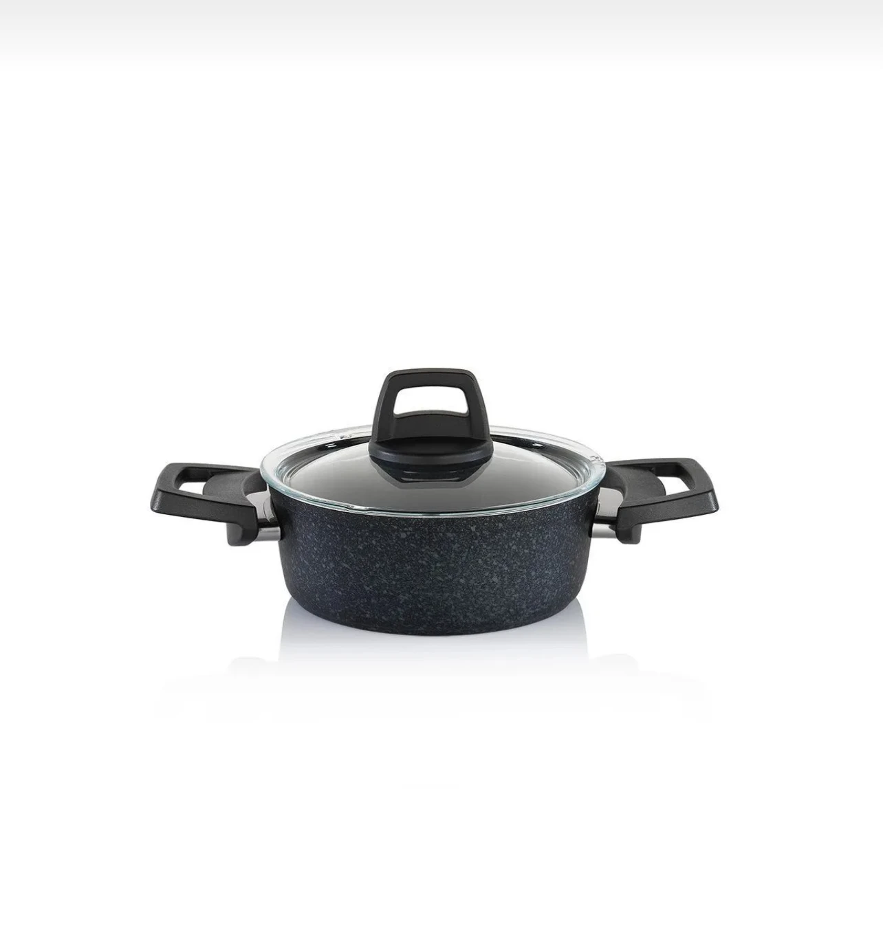 Set de 12 pièces de casseroles et poêles en granit antiadhésif.